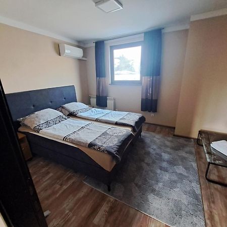 Al-Dino Hotel Sarajevo Bagian luar foto