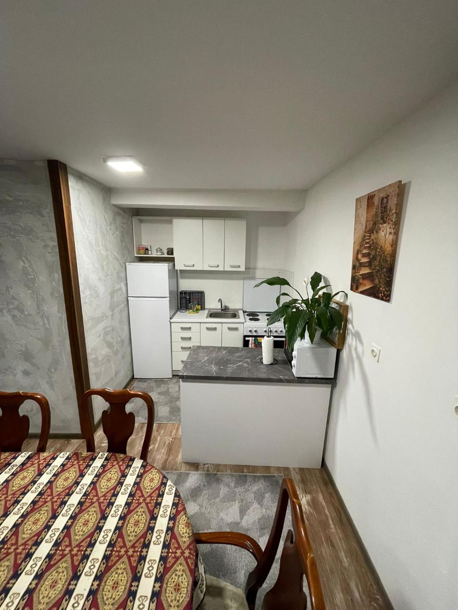 Al-Dino Hotel Sarajevo Ruang foto