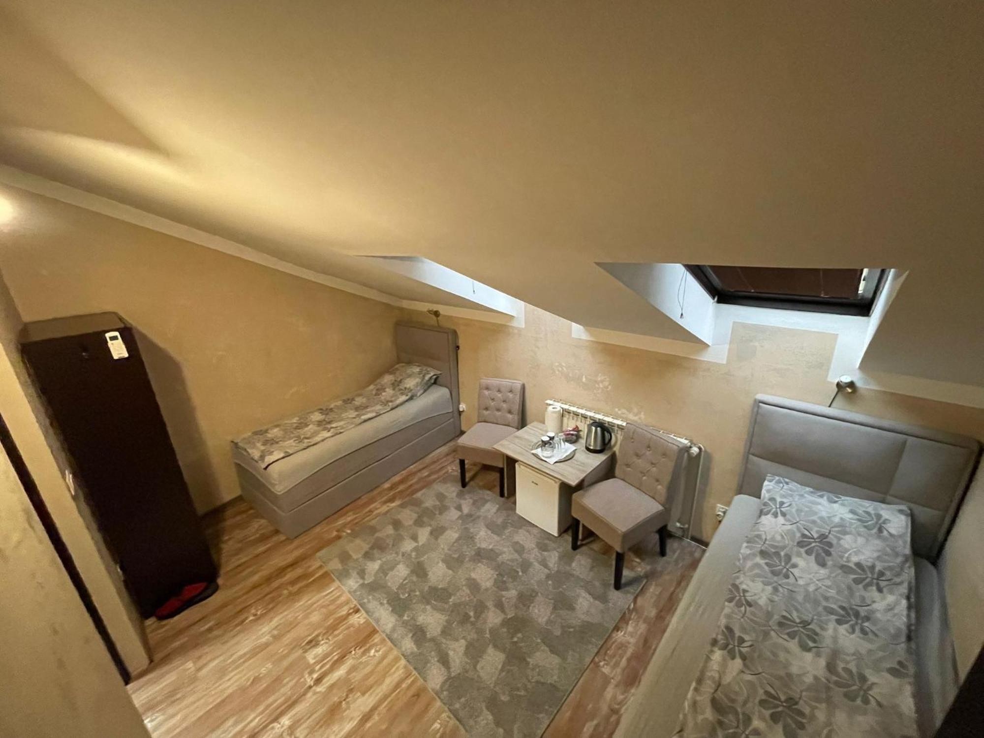 Al-Dino Hotel Sarajevo Ruang foto